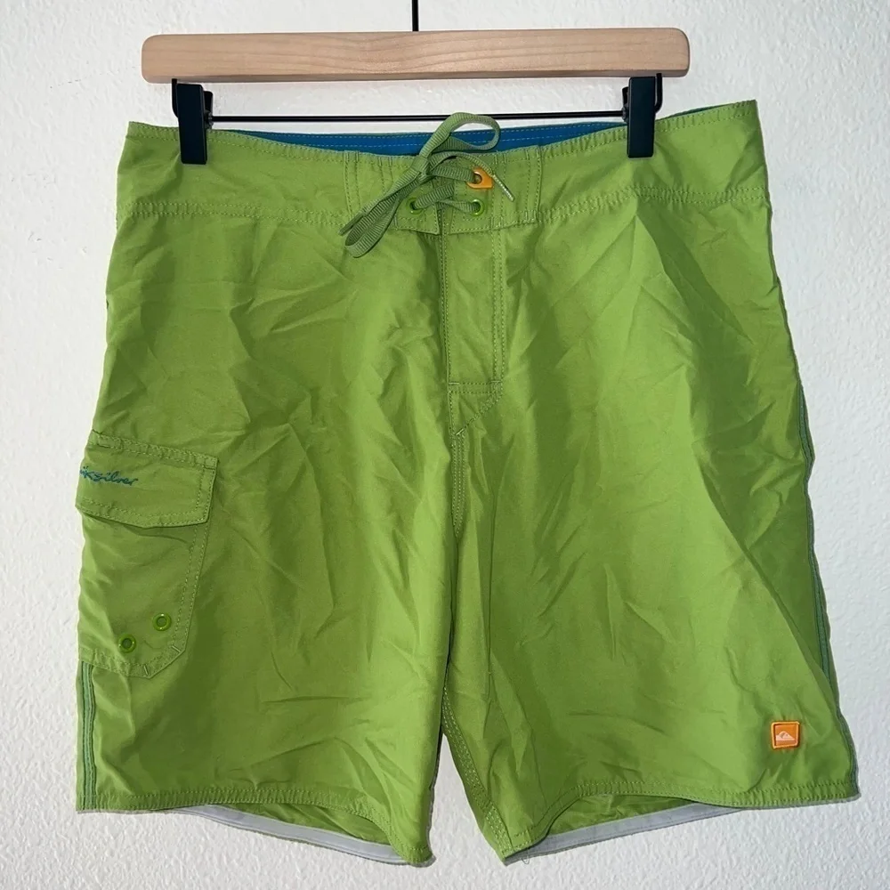 Men's Quiksilver Green Board Shorts size 31 waist
